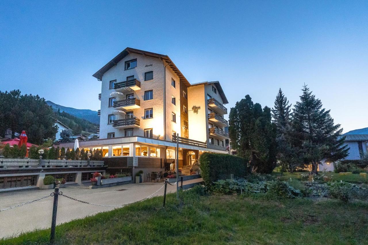 Hotel Alpenhof Unterbäch Exterior photo