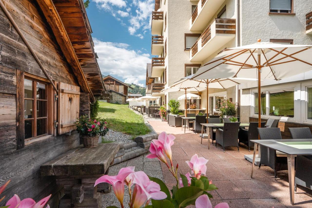 Hotel Alpenhof Unterbäch Exterior photo